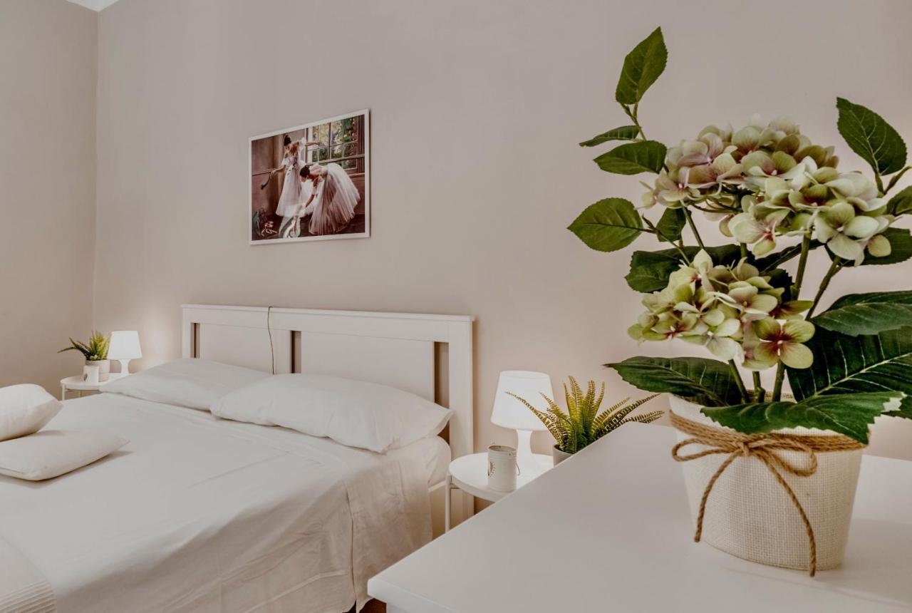Apartament Domus Camilla Rzym Zewnętrze zdjęcie